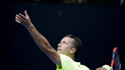 Alexander Zverev und Kohlschreiber in Melbourne weiter