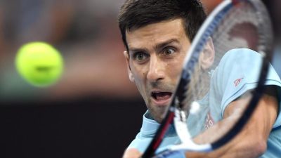 Titelverteidiger Djokovic sicher in zweiter Runde