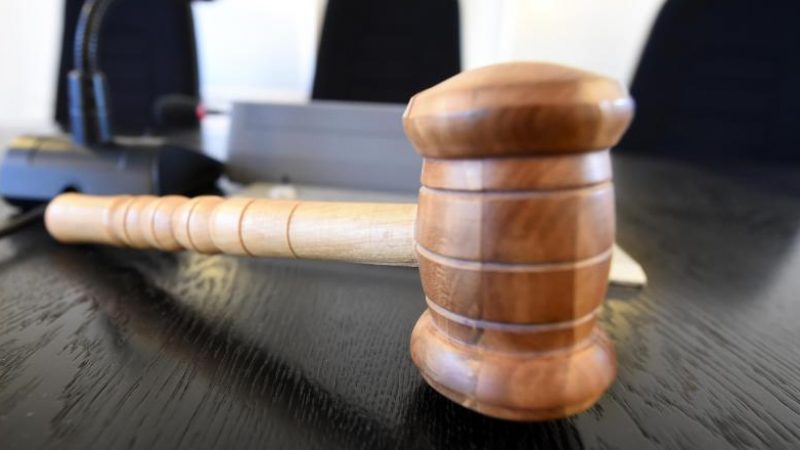 Fachanwältin: Rechtsfragen für Geschäfte und Betriebe – „Recht darf dem Unrecht niemals weichen!“