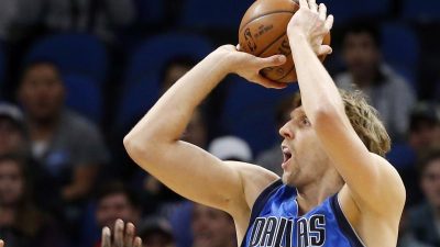 Nowitzki besiegt mit Dallas Zipsers Bulls 99:89