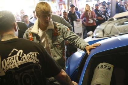Justin Biebers Ferrari versteigert