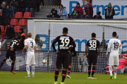 Bayer startet Aufholjagd mit 3:1 gegen Hertha BSC