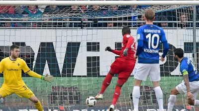 1:6 gegen Köln: Schwerer Rückschlag für Darmstadt