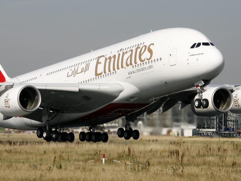 Fluggesellschaft Emirates bietet Sonder-Service für Laptops auf US-Flügen an