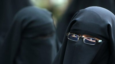 Bayern bringt Burkaverbot in Teilen des öffentlichen Lebens auf den Weg