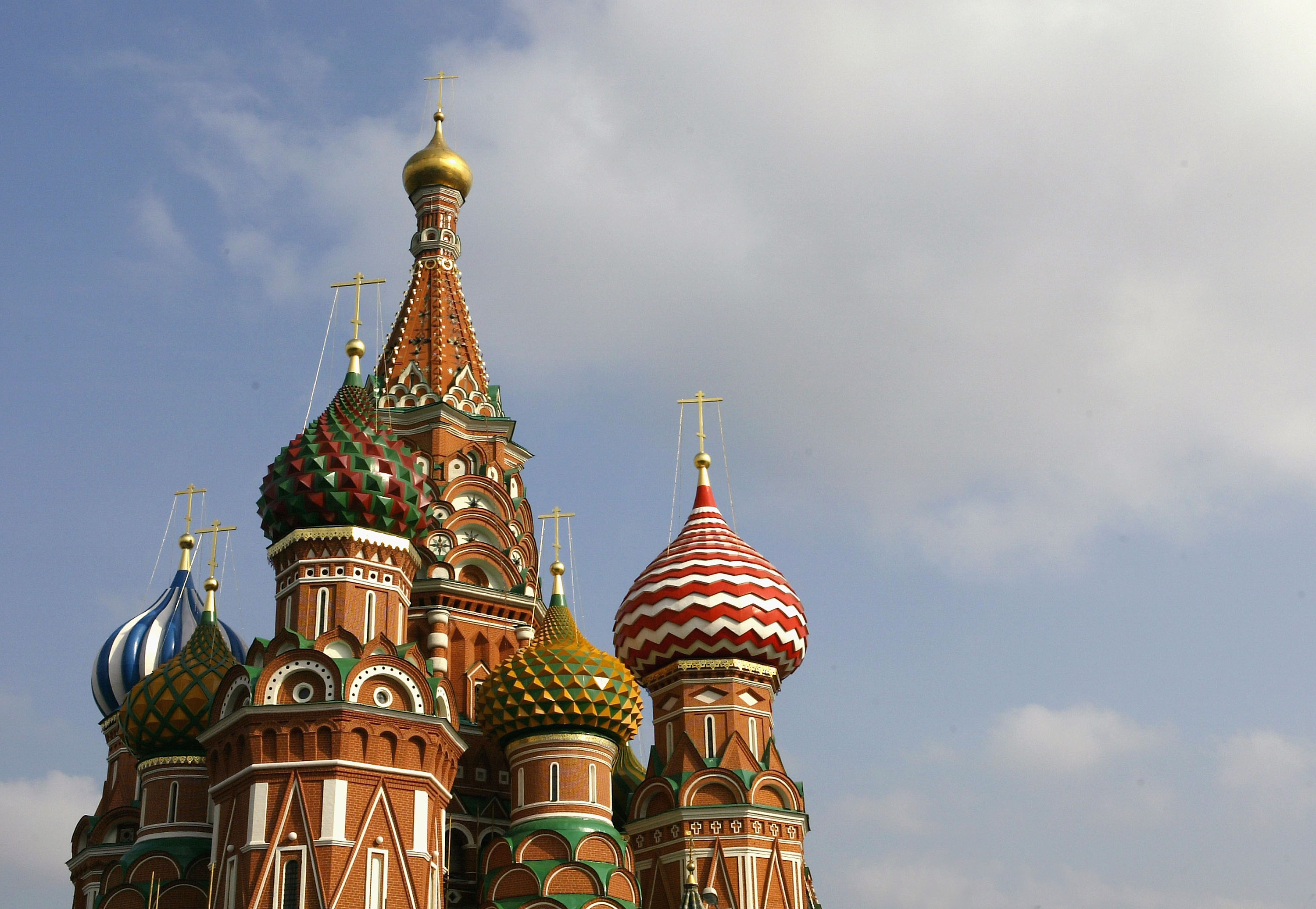 AfD-Delegation trifft mit EU-Sanktionen belegten Putin-Vertrauten in Moskau
