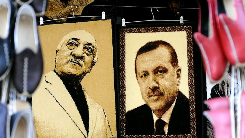 Prediger Gülen: Erdoğan wird „wie Hitler und Stalin im Zorn enden“