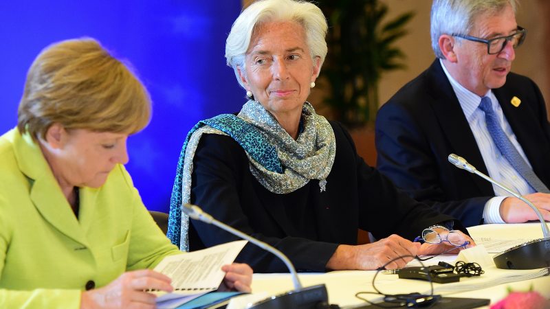 Merkel erörtert mit Lagarde und Juncker Griechenland-Krise und andere EU-Themen
