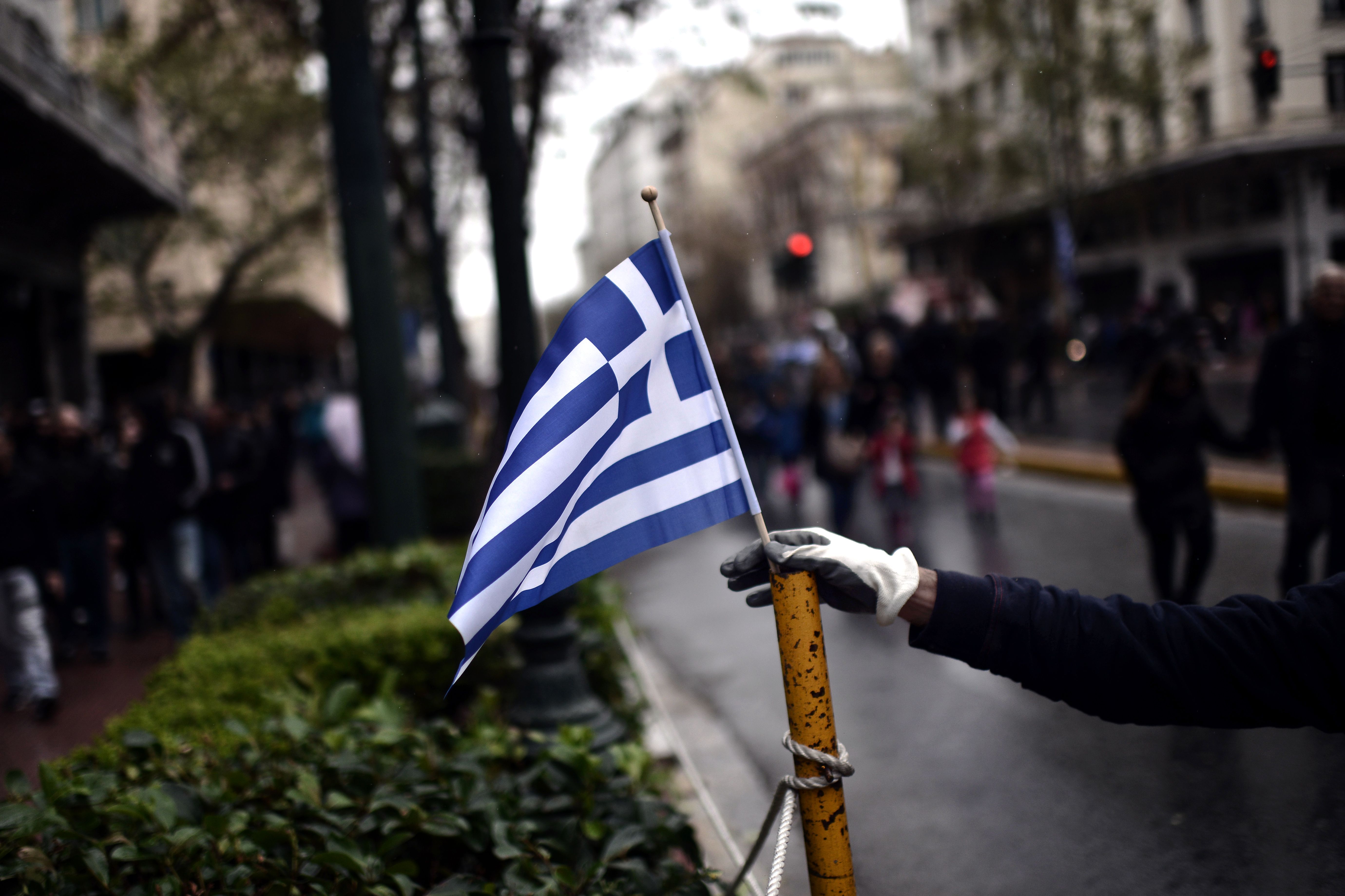 Wagenknecht für griechischen Euro-Abschied: „Schäuble täuscht die Öffentlichkeit – Griechenland ist pleite“