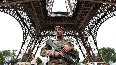 Hollande reagiert empört auf Trumps Äußerungen zu Frankreich