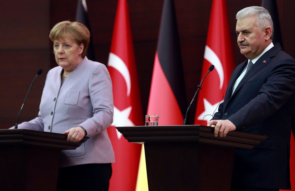 Türkischer Regierungschef Yildirim spricht vor umstrittenem Auftritt mit Merkel
