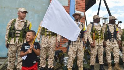 Letzte Farc-Mitglieder an Entwaffnungspunkten in Kolumbien eingetroffen