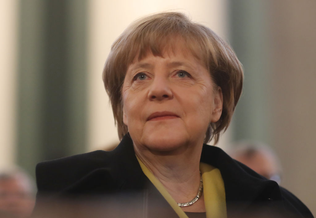 Hoffnung auf bessere „Gesprächsatmosphäre“: Merkel nimmt Chefs von Siemens und BMW mit zu Trump