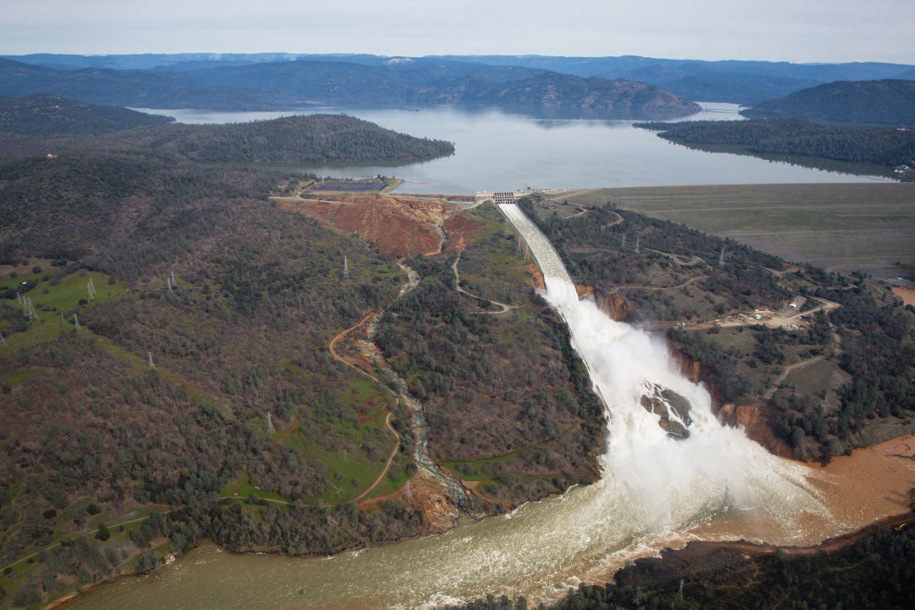 Vorläufig Entwarnung für Einwohner an größtem Staudamm der USA