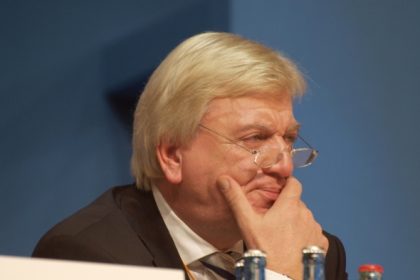 Bouffier: Bedingungen für Börsenfusion müssen stimmen