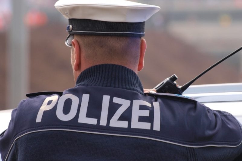 Mann fährt in Heidelberg in Fußgängergruppe – Polizei schießt auf Fahrer