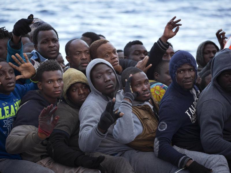 27 Migranten warten in Italien auf Ausreise nach Deutschland