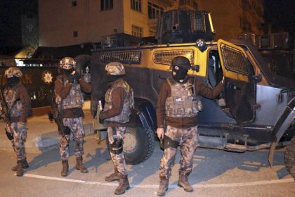 Mehr als 150 mutmaßliche IS-Anhänger in der Türkei festgenommen