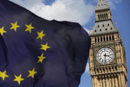 Premierministerin May ernennt Dominic Raab zum neuen Brexit-Minister