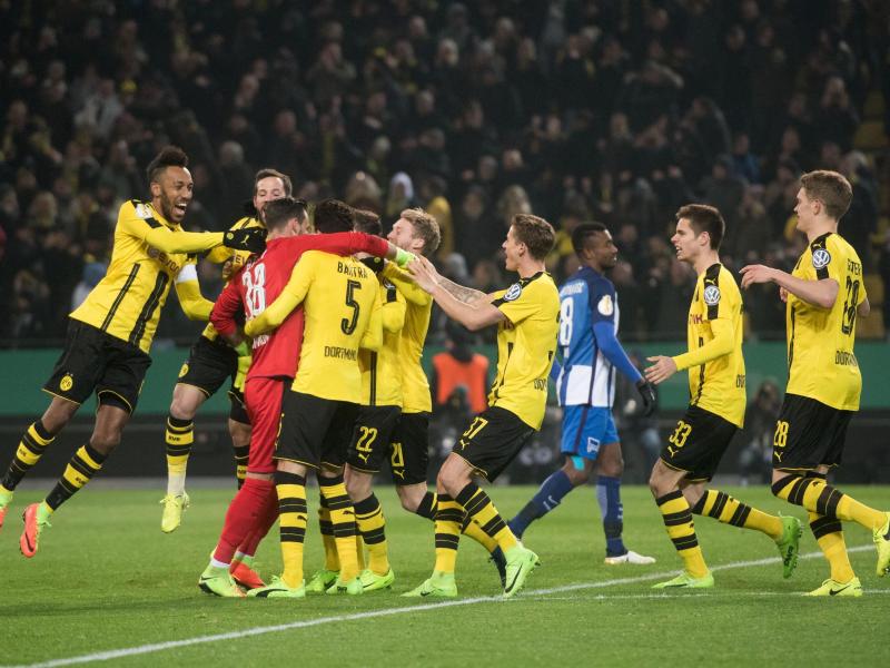 Nervenstark ins Viertelfinale: BVB feiert Dembélé und Bürki