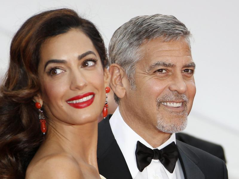 Berichte: Amal Clooney mit Zwillingen schwanger