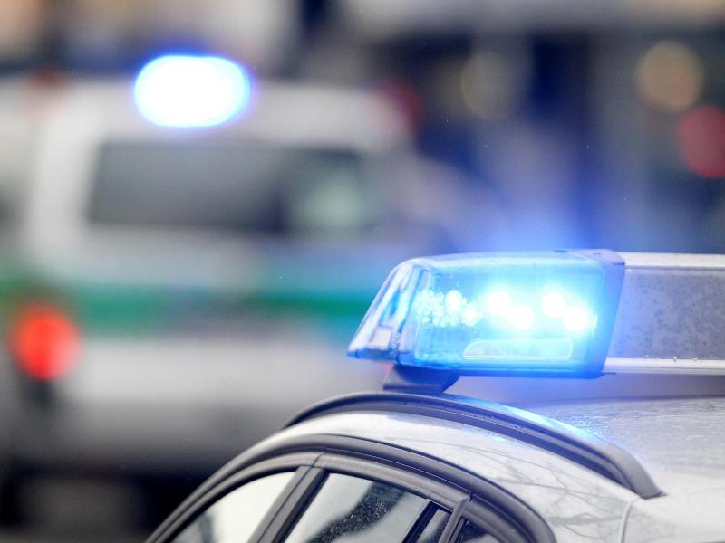 Brandenburg: 24-Jähriger tötet Großmutter und zwei Polizisten