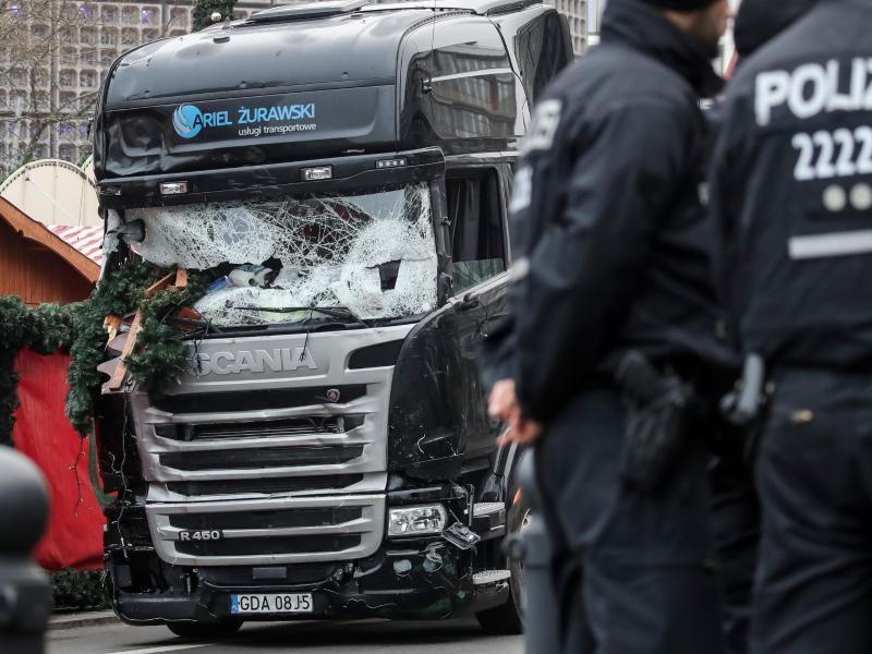 Nach LKW-Anschlag in Berlin: Spediteur will Lastwagen zurück