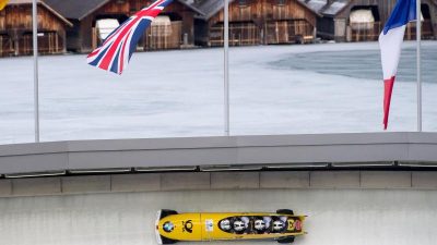 Lochner beim Viererbob-WM auf Titelkurs