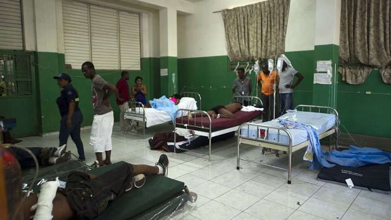 Bus rast in Gruppe von Straßenmusikern in Haiti: 34 Tote