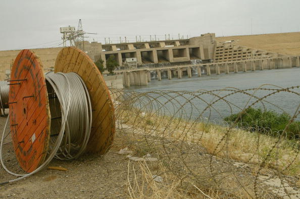 Größter Staudamm Syriens nach schweren Angriffen außer Betrieb