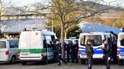 Bombendrohung im Rathaus Gaggenau – Türkischer Außenminister: „Deutschland müsse lernen, sich zu benehmen“