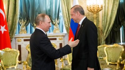 Putin spricht mit Erdogan in Ankara über Syrien-Krieg