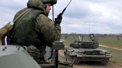 Weißrussland lädt sieben Länder zu Beobachtung von Militärübung mit Russland ein