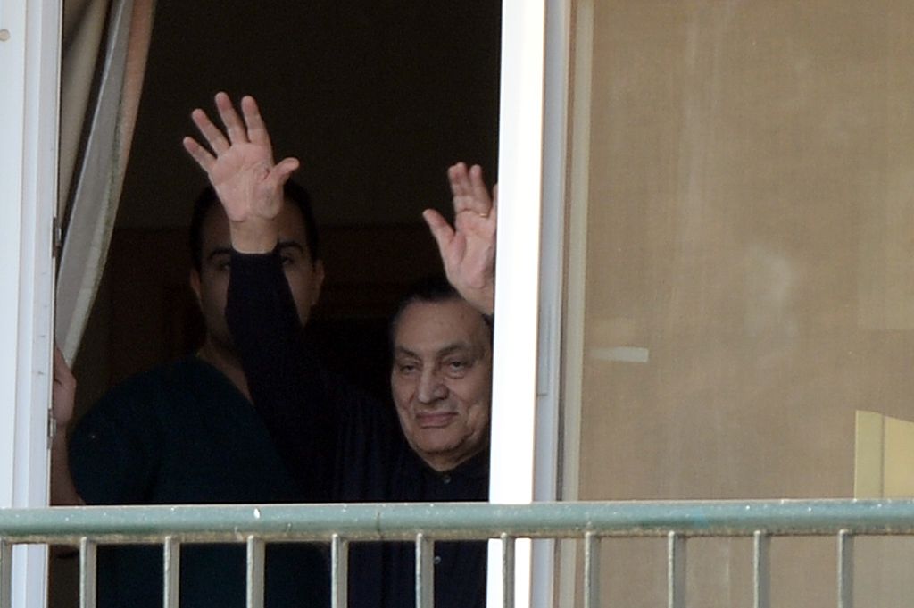 Gericht spricht Ägyptens Ex-Präsident Mubarak wegen Todes von Demonstranten frei