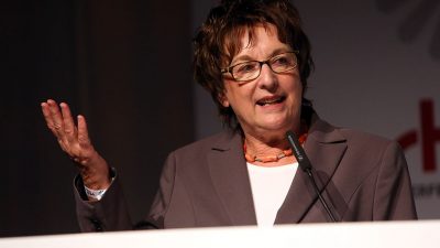 Wirtschaftsministerin: Frauen sollten mutiger sein und Verantwortung übernehmen