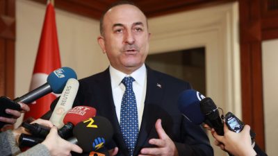 Türkischer Außenminister tritt in Residenz von Hamburger Generalkonsul auf