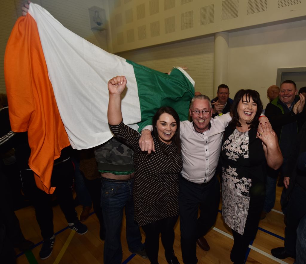 Pro-britische DUP gewinnt knapp Parlamentswahlen in Nordirland vor Sinn Fein