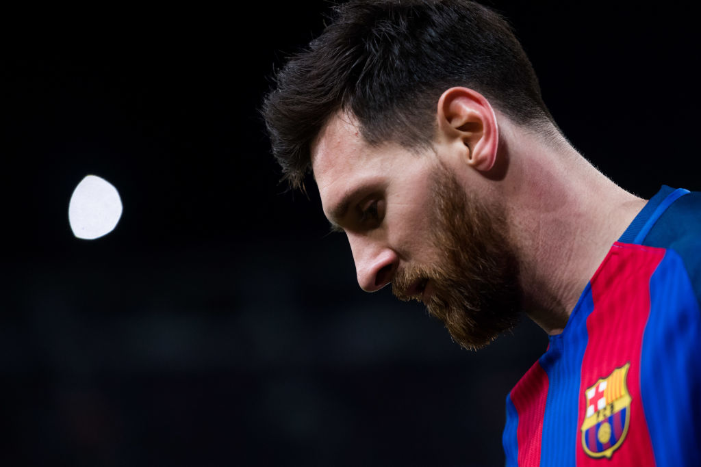 FIFA sperrt Messi wegen Beleidigung für vier Spiele – Ohne den Starkicker geht Argentinien die Luft aus – WM in Gefahr