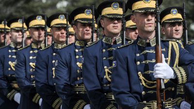 Nato kritisiert Pläne des Kosovo für Gründung einer eigenen Armee