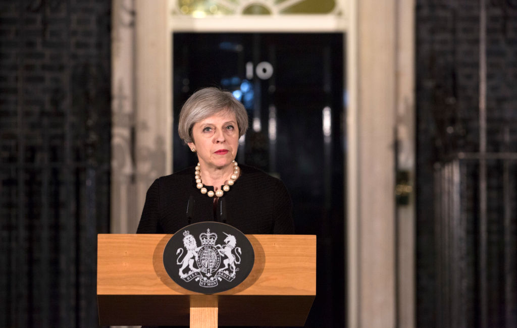 Terrorwarnstufe in Großbritannien bleibt nach London-Anschlag unverändert – May: „Kranke und verkommene“ Tat