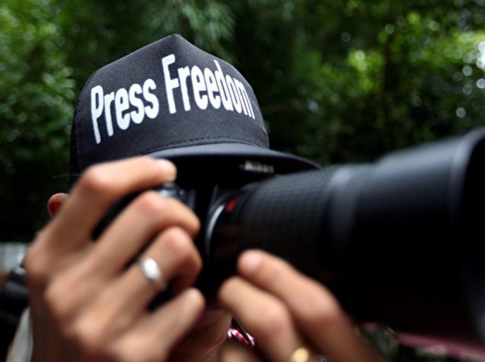Reporter ohne Grenzen legen Verfassungsbeschwerde zu Journalistenüberwachung ein