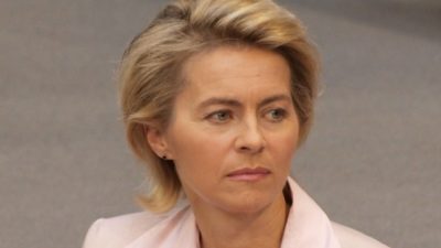 Von der Leyen: 4500 Cyberangriffe auf die Bundeswehr am Tag