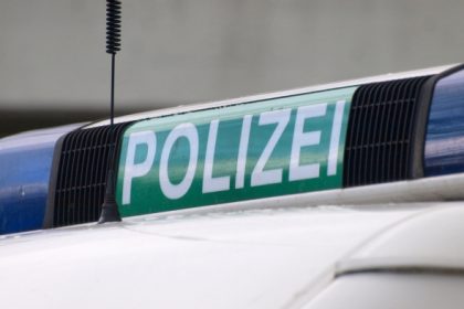 Polizei in Bottrop stößt bei Überprüfung von Wohnungen zufällig auf Leiche