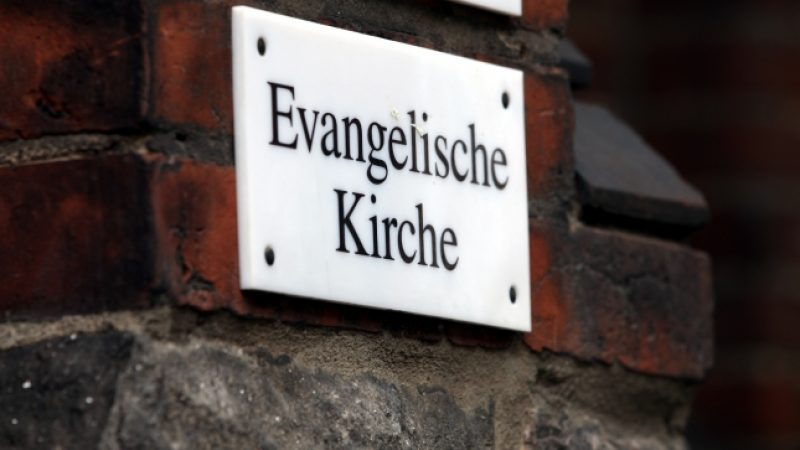Evangelische Kirche sucht Tausende neue Pfarrer