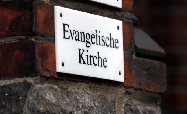 Evangelische Kirche sucht Tausende neue Pfarrer