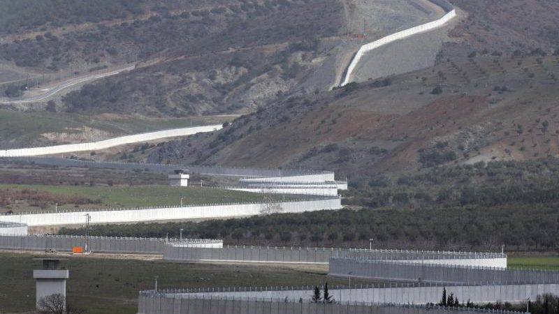 Türkei beginnt Bau von Mauer an der Grenze zum Iran – Grenzbau zu Syrien: 680 von 828 Kilometer sind fertig