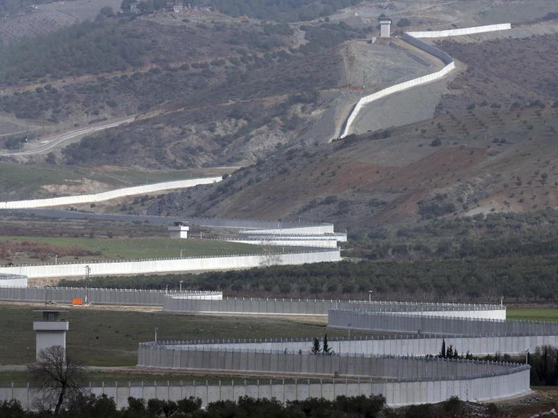 Türkei beginnt Bau von Mauer an der Grenze zum Iran – Grenzbau zu Syrien: 680 von 828 Kilometer sind fertig