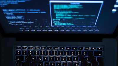 Russische Hacker: Angriff auf deutsche Infrastruktur und Bankwesen