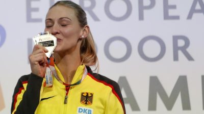 Dreisprung-Ass Gierisch: Cola, Gold und ein Trainer-Lob