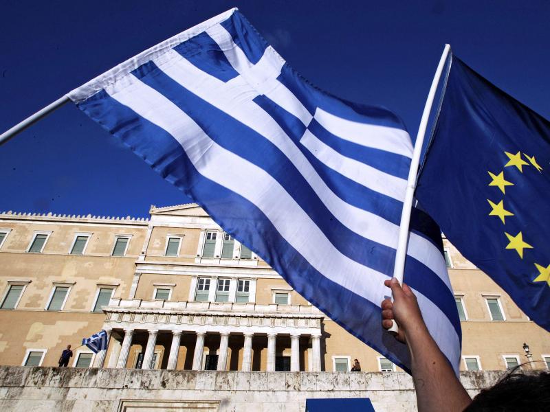 EU-Parlaments-Vize: Bundesregierung täuscht Bürger über Griechenland-Krise